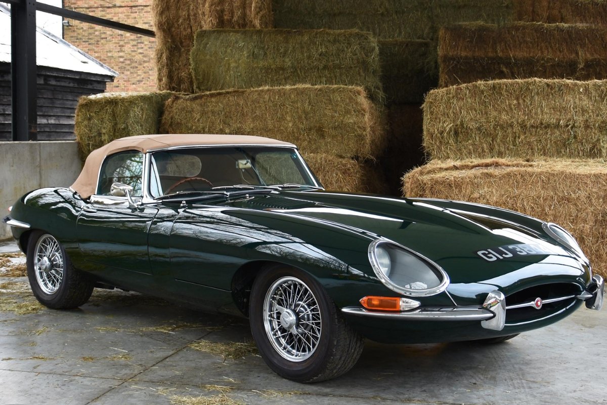 E-Type Jag Beautiful a beautiful E-Type jag